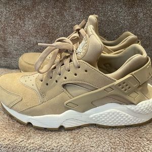 Women’s Beige Huarache Sneakers